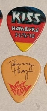KISS HAMBURG GERMANY 31/5/2010 Sonic Boom Over Europe City Guitar Picks