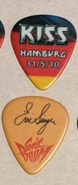 KISS HAMBURG GERMANY 31/5/2010 Sonic Boom Over Europe City Guitar Picks