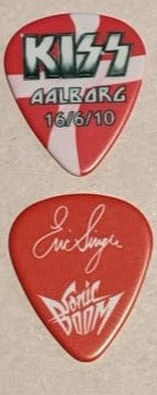KISS AALBORG DENMARK 16/6/2010 Sonic Boom Over Europe City Guitar Picks