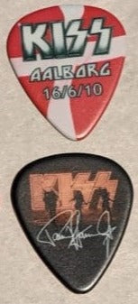 KISS AALBORG DENMARK 16/6/2010 Sonic Boom Over Europe City Guitar Picks