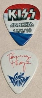 KISS ARNHEM HOLLAND 18/6/2010 Sonic Boom Over Europe City Guitar Picks