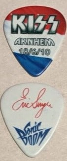 KISS ARNHEM HOLLAND 18/6/2010 Sonic Boom Over Europe City Guitar Picks