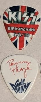 KISS BIRMINGHAM ENGLAND 5/5/2010 Sonic Boom Over Europe City Guitar Picks