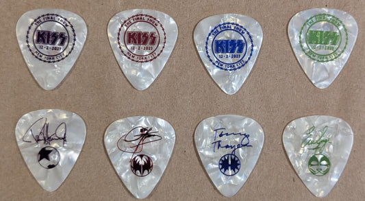 KISS 2023 MADISON SQUARE GARDEN 12-2-23 Final Show Logo Colored Signatures On Marble Guitar Picks Corrected Set