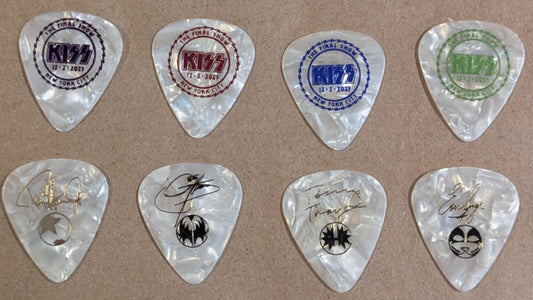KISS 2023 MADISON SQUARE GARDEN 12-2-23 Final Show Logo Gold Signatures On Marble Guitar Picks Corrected Set