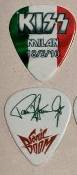 KISS MILAN ITALY 18/5/2010 Sonic Boom Over Europe City Guitar Picks