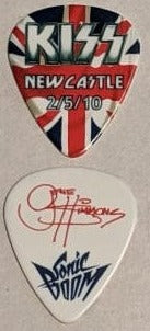 KISS NEWCASTLE ENGLAND 2/5/2010 Sonic Boom Over Europe City Guitar Picks