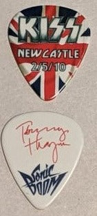 KISS NEWCASTLE ENGLAND 2/5/2010 Sonic Boom Over Europe City Guitar Picks