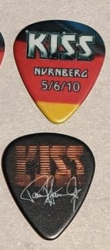 KISS NURNBERG GERMANY 5/6/2010 Sonic Boom Over Europe City Guitar Picks