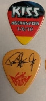 KISS OBERHAUSEN GERMANY 1/6/2010 Sonic Boom Over Europe City Guitar Picks
