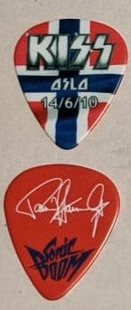 KISS OSLO NORWAY 14/6/2010 Sonic Boom Over Europe City Guitar Picks