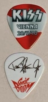 KISS VIENNA AUSTRIA 20/5/2010 Sonic Boom Over Europe City Guitar Picks
