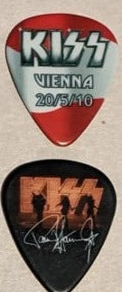 KISS VIENNA AUSTRIA 20/5/2010 Sonic Boom Over Europe City Guitar Picks