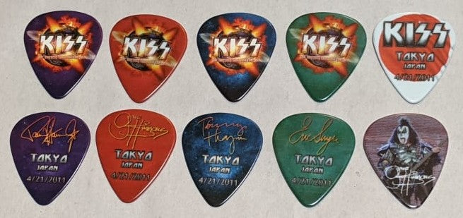 KISS 2011 HSOE 4-21-2011 TOKYO JAPAN Night 2 Cancelled Show Guitar Picks