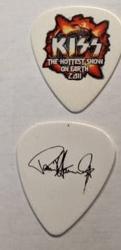 KISS 2011 Hottest Show On Earth "Lost Cities" Guitar Picks