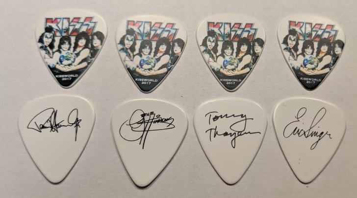 KISS 2017 KISSWORLD Tour Complete set of 60 Guitar Picks