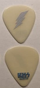 KISS Kruise VII Glow In The Dark Talismen Guitar Picks