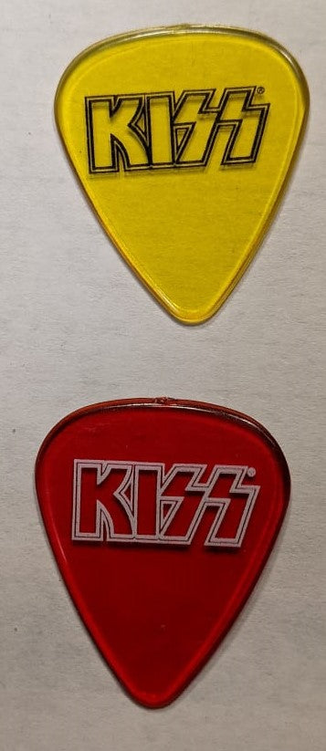 KISS 2010 Hottest Show On Earth Black and Yellow Transparent VIP Guitar Picks