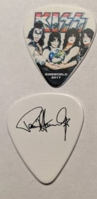 KISS 2017 KISSWORLD World Tour AUSTRIA Guitar Picks