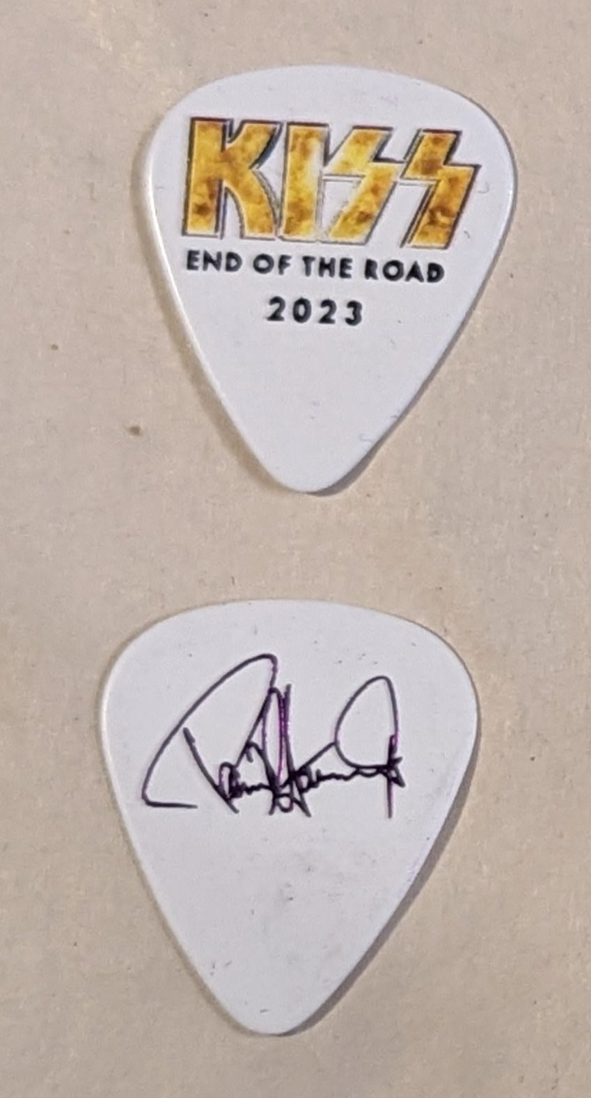 KISS 2023 End of the Road Tour GOLD LOGO COLORED SIGNATURES Guitar Picks