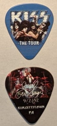 KISS 2012 The Tour BURGETTSTOWN 9-2-12  City Guitar Picks