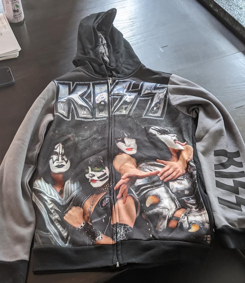 KISS Monster Hoodie AWESOME NEW Unused WAREHOUSE FIND