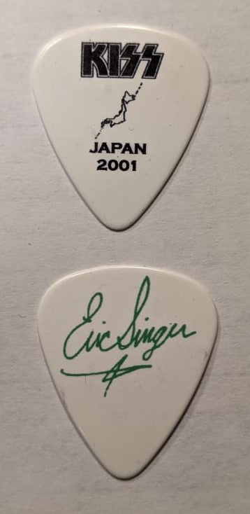KISS Eric Singer 2001 Farewell Tour JAPAN White with Black/Green Print Guitar Pick