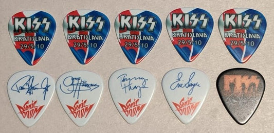 KISS BRATISLAVA SLOVAKIA 29/5/2010 Sonic Boom Over Europe City Guitar Picks