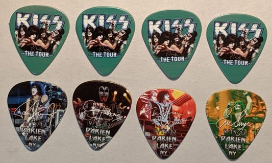 KISS 2012 The Tour DARIEN LAKE 9-15-12  City Guitar Picks