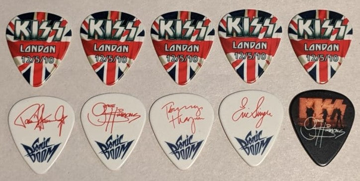 KISS LONDON ENGLAND  12/5/2010 Sonic Boom Over Europe City Guitar Picks